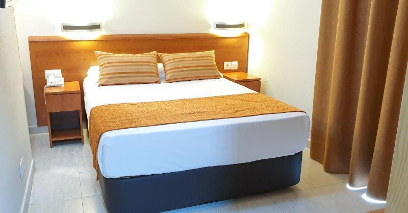 Hotel Marconi 베니돔 객실 사진