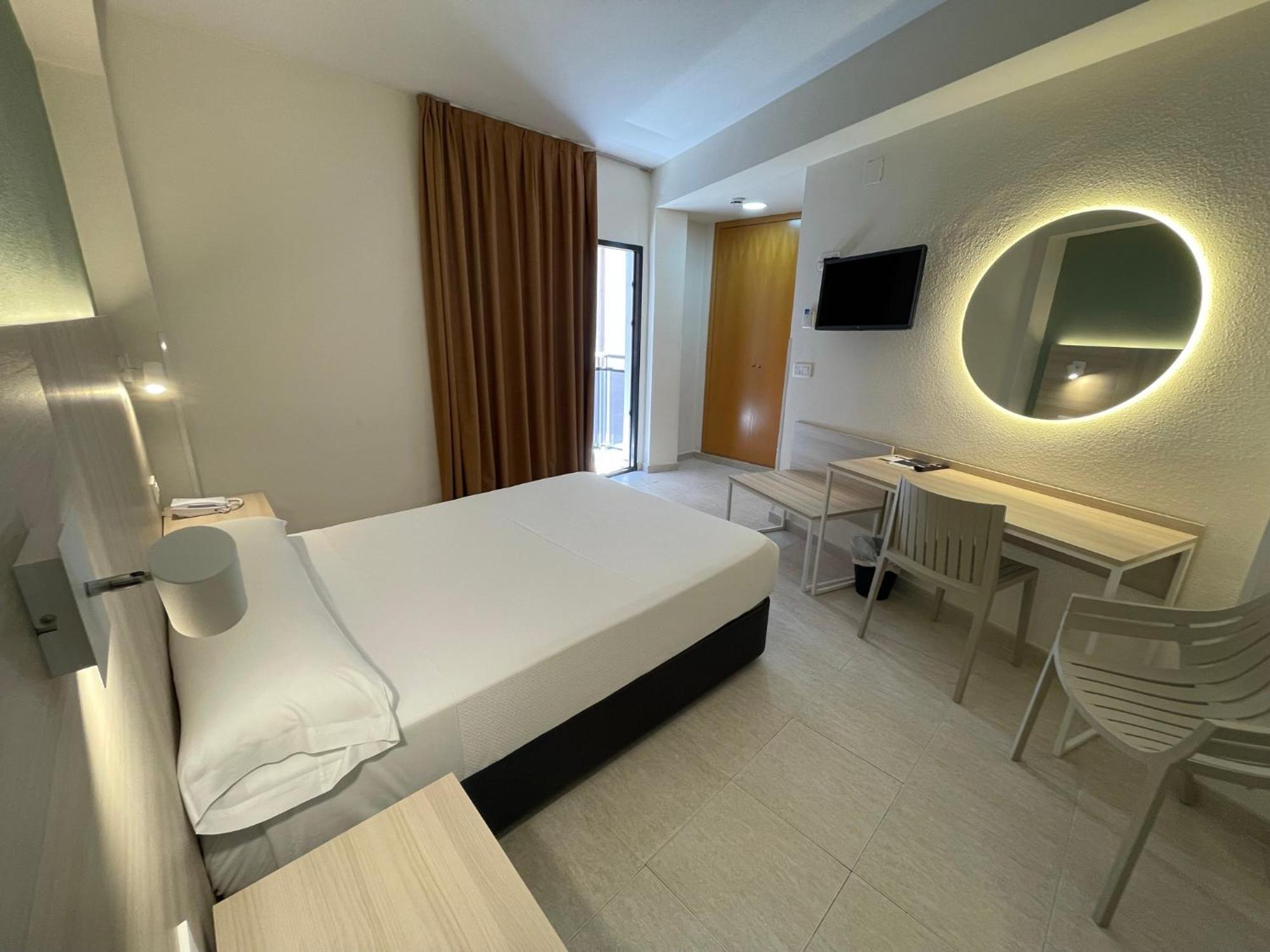 Hotel Marconi 베니돔 외부 사진