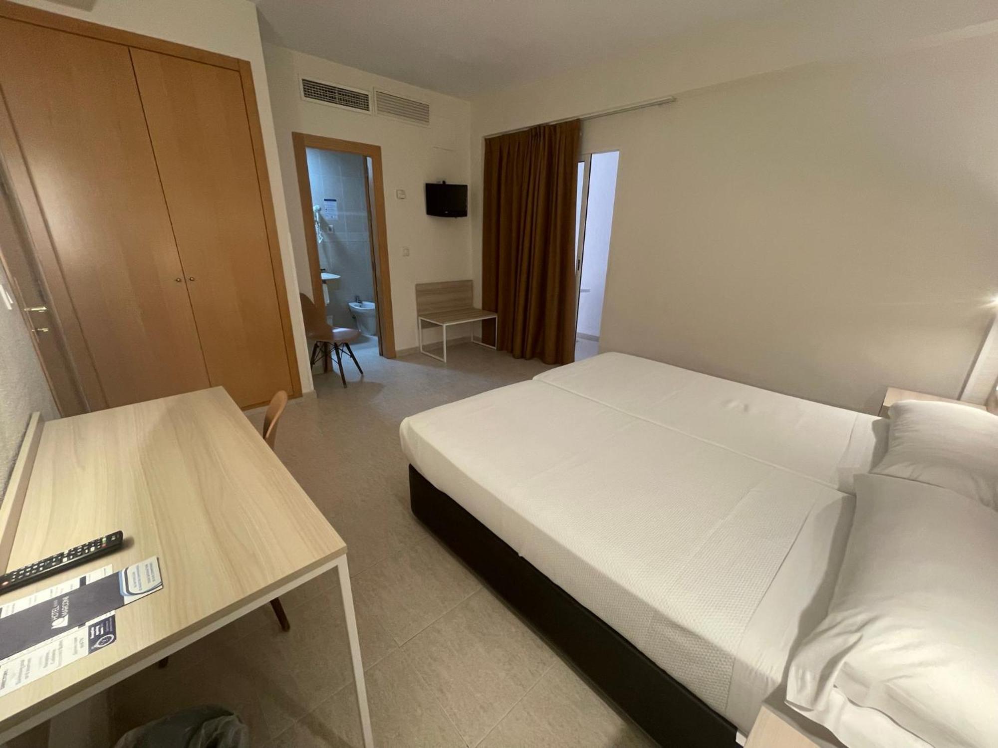 Hotel Marconi 베니돔 외부 사진