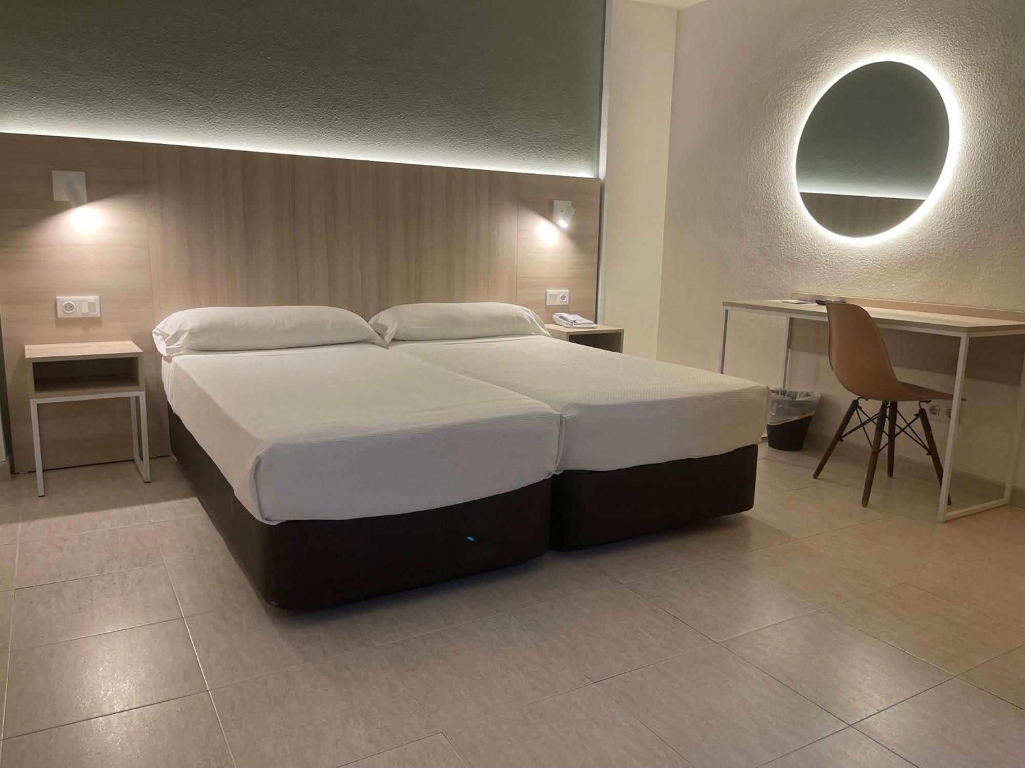Hotel Marconi 베니돔 외부 사진
