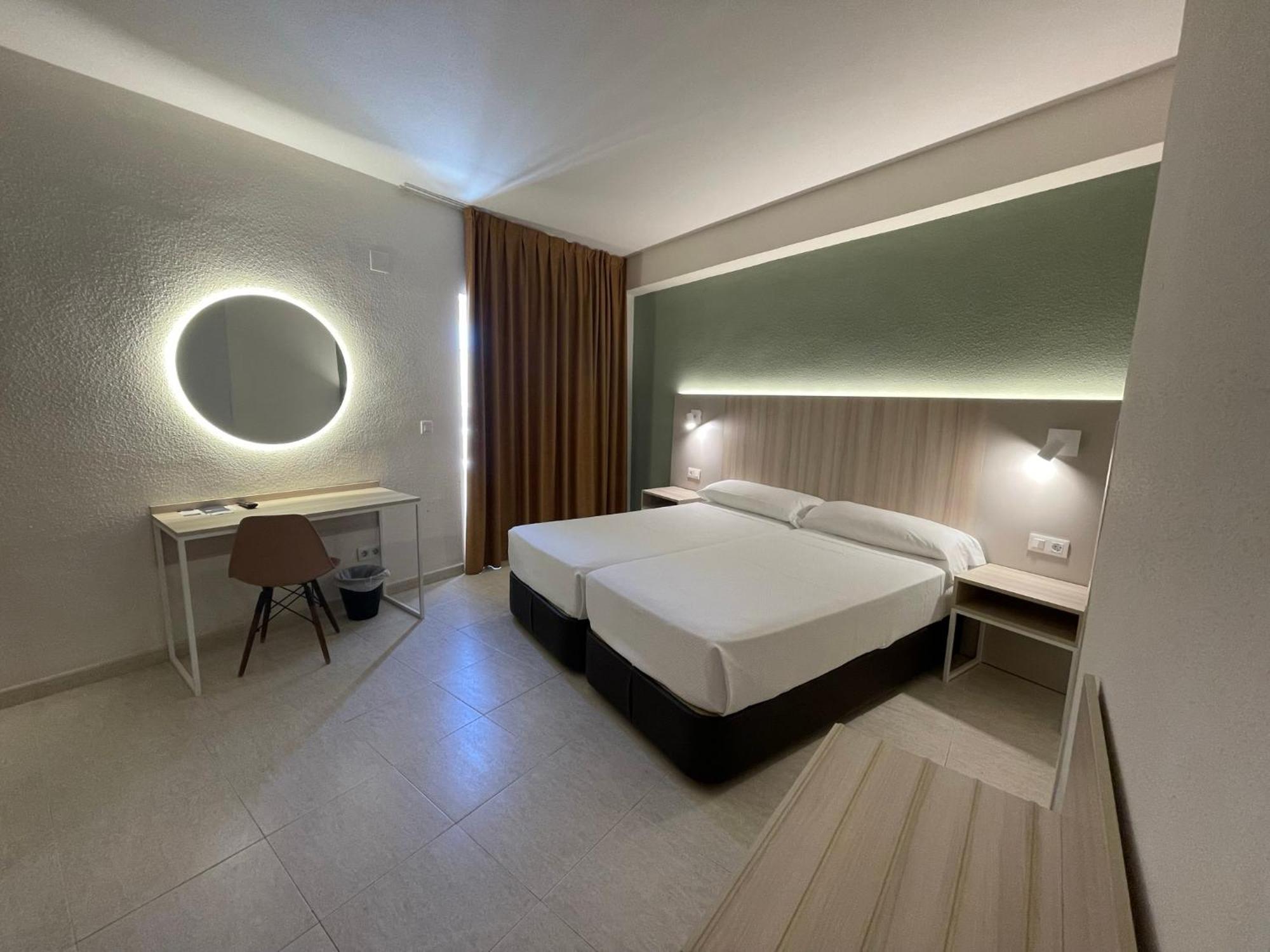 Hotel Marconi 베니돔 외부 사진