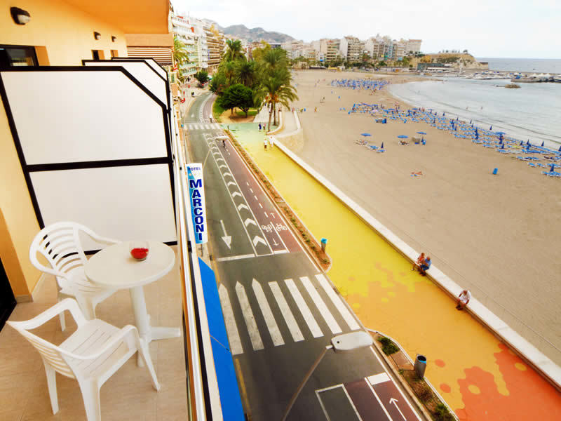 Hotel Marconi 베니돔 외부 사진